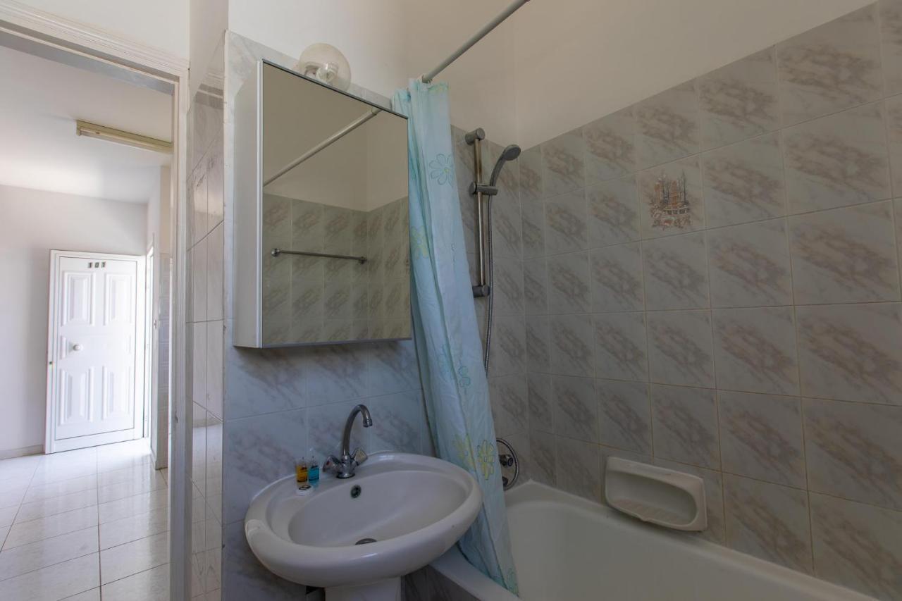 Socrates Apartments Polis Екстер'єр фото