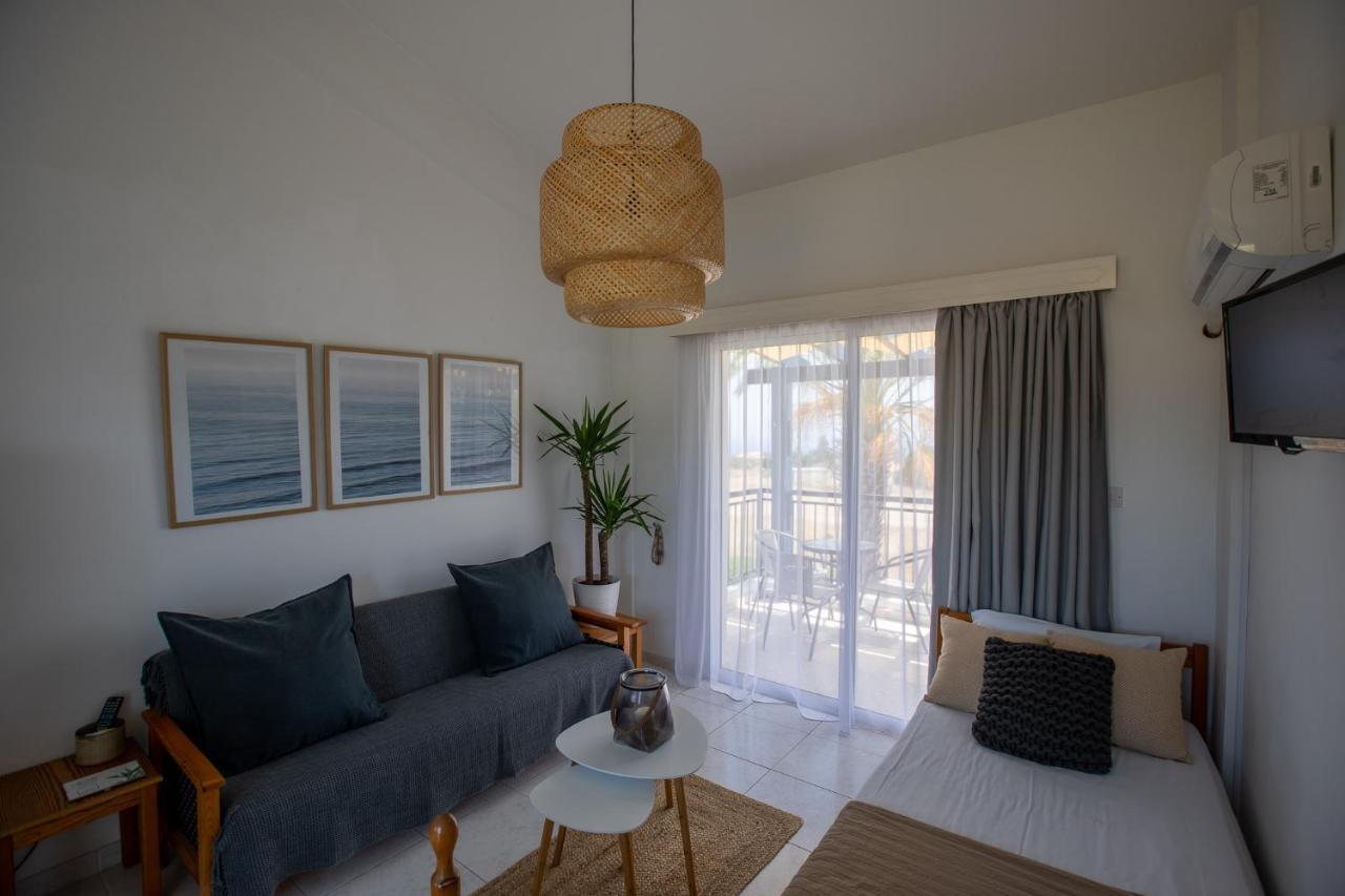 Socrates Apartments Polis Екстер'єр фото